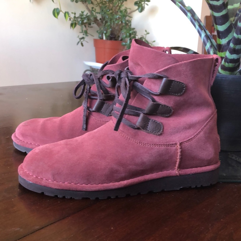 UGG Elvie Bootie Red Clay